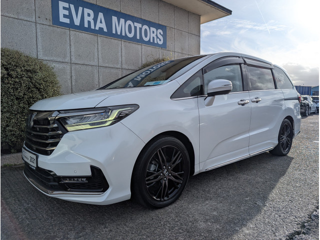 Image for 2021 Honda Odyssey ABOLUTE EX 7 SEATER AUTOMATIC HYBRID 2.0 PETROL //HIGH SPEC//HALF LEATHER HEATED SEATS//SURROUND PARKING CAMERAS//KEYLESS ENTRY//ADAPTIVE CRUISE CONTROL//POWER SLIDING REAR DOORS//