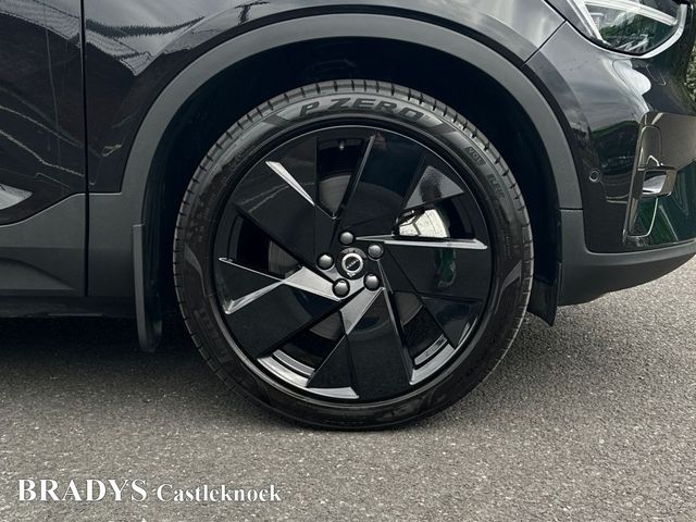 Image for 2025 Volvo Ex40 Black Edition Ultra Single Motor Extended Range 