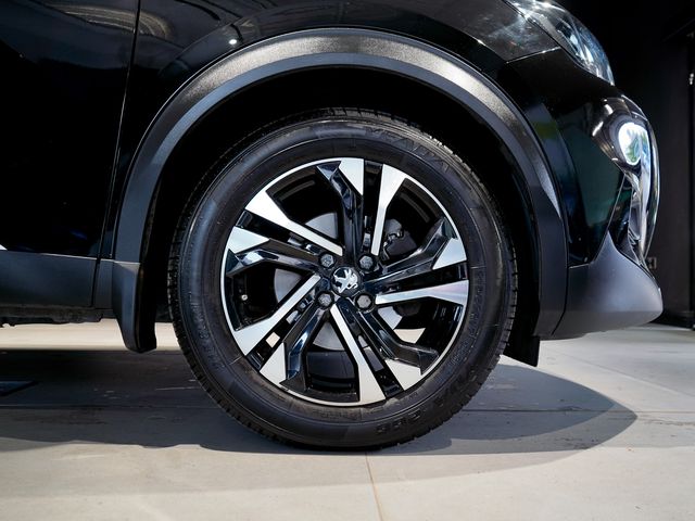 Image for 2021 Peugeot 2008 Allure Pack 1.5 Blue HDI 110 4