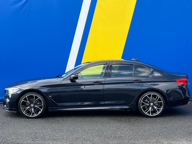 Image for 2018 BMW 5 Series 530e M-SPORT 2.0 HYBRID AUTO // IVORY LEATHER M-SPORT INTERIOR // DIGITAL CLUSTER // AMBIENT LIGHTING PACK 