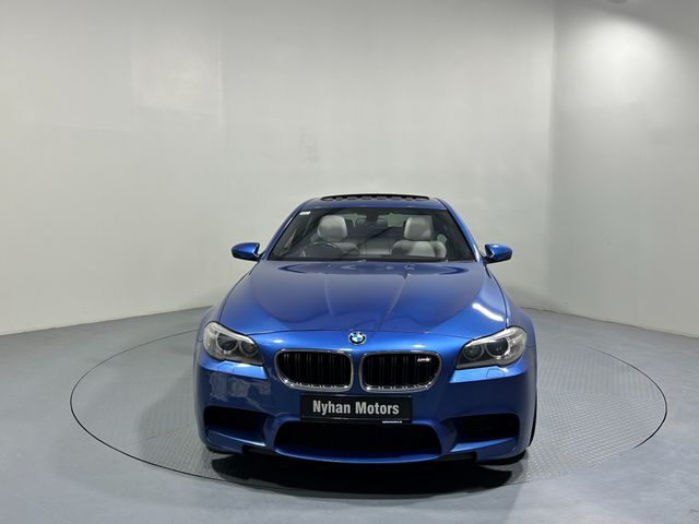 Image for 2013 BMW M5 V8 4.4