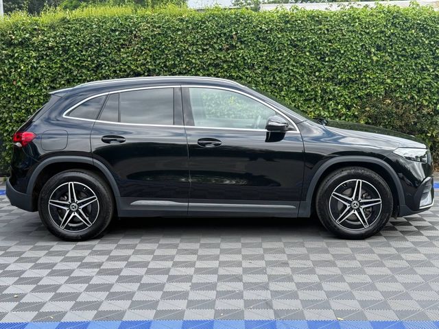 Image for 2023 Mercedes-Benz EQA EQA250+ AMG-LINE // APPLE CARPLAY/ANDROID AUTO // VIRTUAL COCKPIT // 360 PARKING SENSORS