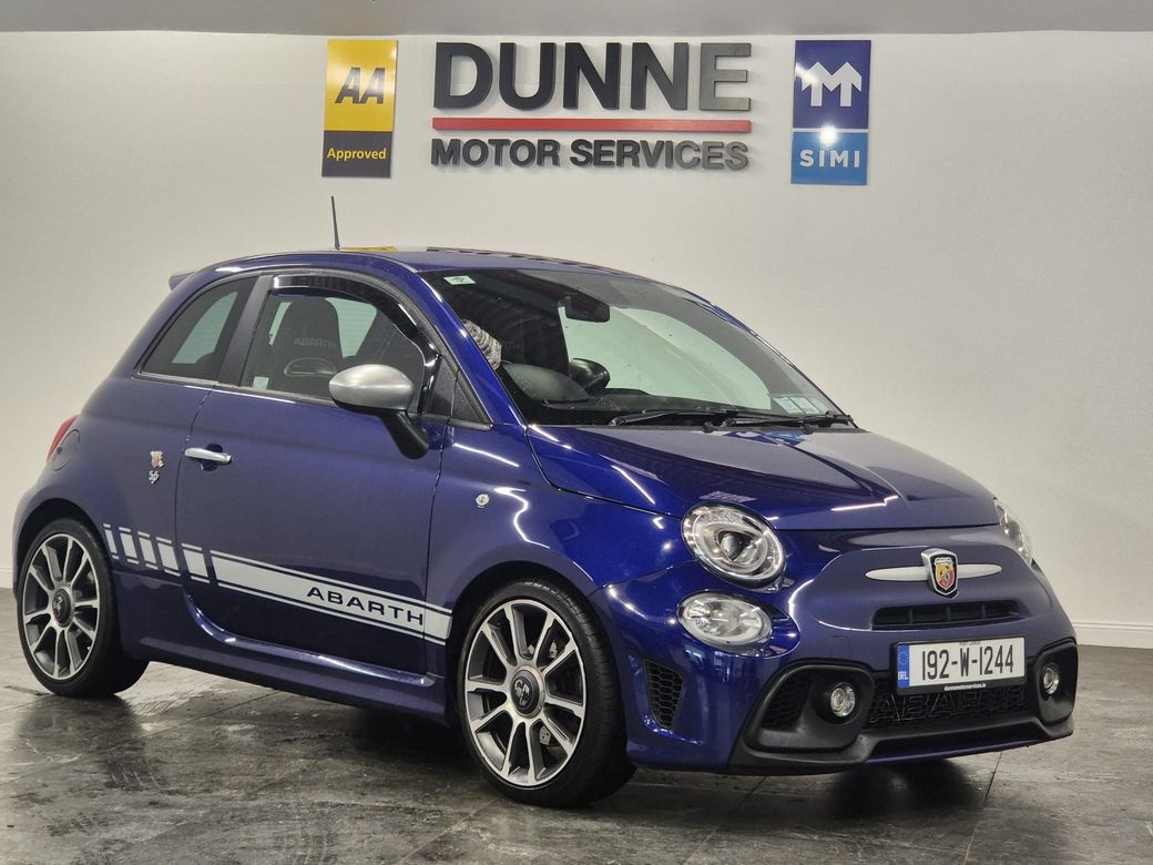 Image for 2019 Abarth 595 LOW MILEAGE*1.4JET TURISMO 165PS 3DR*SERVICE HISTORY X7 STAMPS*3 KEYS*12 MONTH WARRANTY*FINANCE AVAILABLE