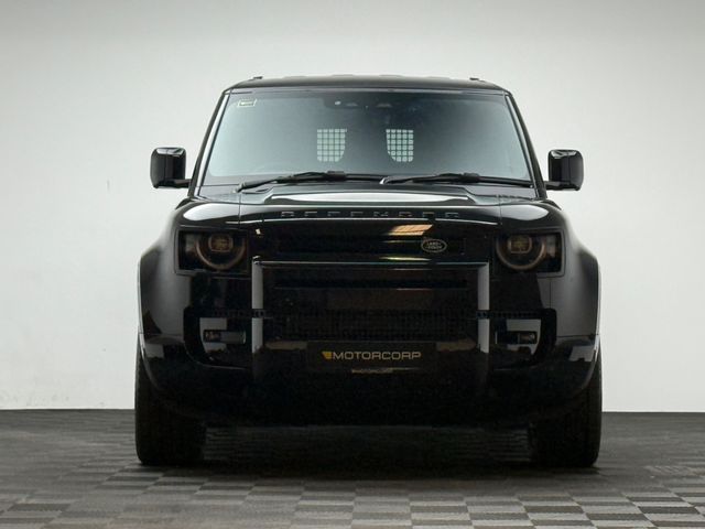 Image for 2026 Land Rover Defender HSE X-DYNAMIC D350 3.0 3 SEATER
