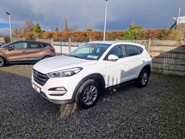 Image for 2016 Hyundai Tucson 1.7 Crdi Premium Bl/dr 2WD 5DR
