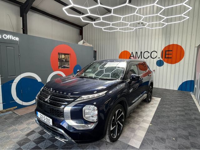 Image for 2022 Mitsubishi Outlander €36950 2022 MITSUBISHI OUTLANDER P 2.4 AUTOMATIC / CRUISE CONTROL / 360° CAMERA / ELECTRIC MEMORY & HEATED SEATS / PADDLE SHIFTERS / HEATED STEERING WHEEL / 7 SEATS OPTION AND MORE