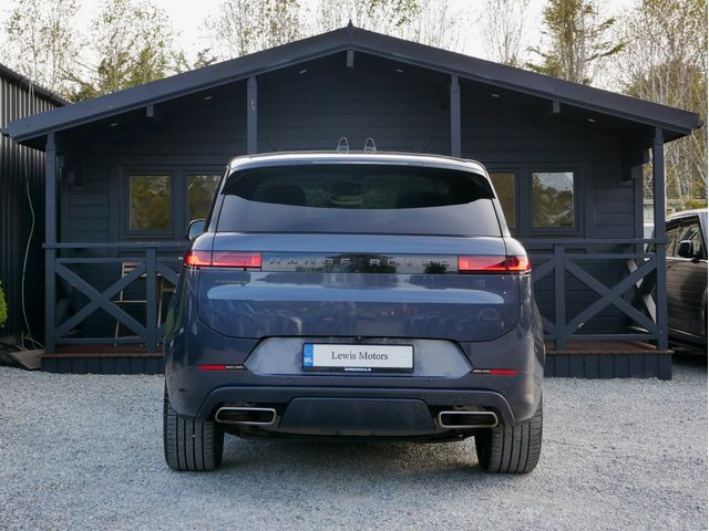 Image for 2024 Land Rover Range Rover Sport DYNAMIC SE P460E, HIGH SPEC, 360 CAMERA, 23" ALLOYS, PAN ROOF, CLOUD INTERIOR, HEATED STEERING WHEEL, AMBIENT LIGHTING