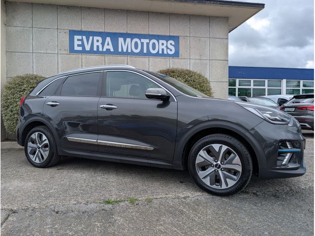 Image for 2022 Kia Niro E-NIRO ELECTRIC //REVERSE CAMERA//SAT NAV//KEYLESS ENTRY//ADAPTIVE CRUISE CONTROL//FULL SERVICE HISTORY 