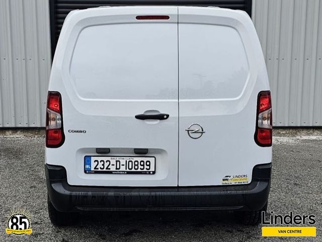 Image for 2023 Opel Combo 3 SEATS LOW KMS