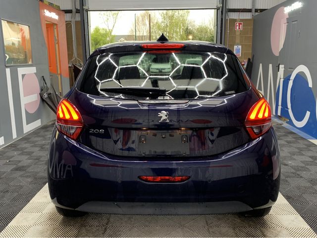 Image for 2019 Peugeot 208 AUTOMATIC 1.2 PETROL / 33k KMs / Reverse Camera
