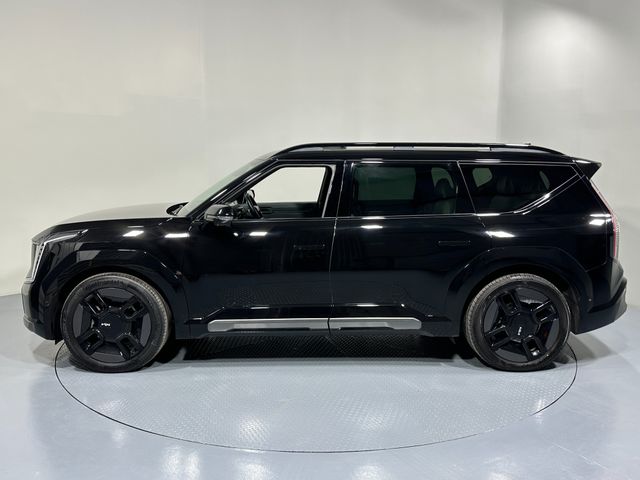 Image for 2024 Kia EV9 GT Line 6 Seater 99.8KWH Battery 540 KMs Range