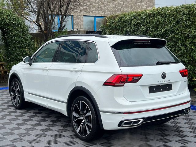 Image for 2023 Volkswagen Tiguan R-LINE 1.4 HYBRID ** IRELANDS BEST PRICED TIGUAN R-LINE ** // APPLE CARPLAY/ANDROID AUTO // R-LINE INTERIOR // DIGITAL CLUSTER