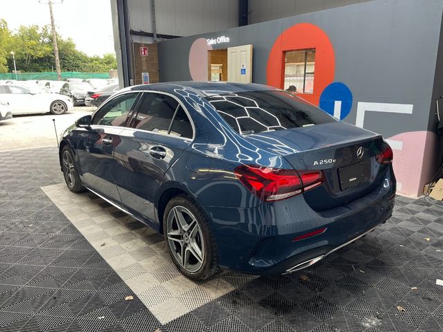 Image for 2023 Mercedes-Benz A Class 2023 MERCEDES-BENZ A250E 1.4 AUTOMATIC / CRUISE CONTROL / PARKING CAMERA / ELECTRIC MEMORY & HEATED SEATS / PADDLE SHIFTERS AND MORE