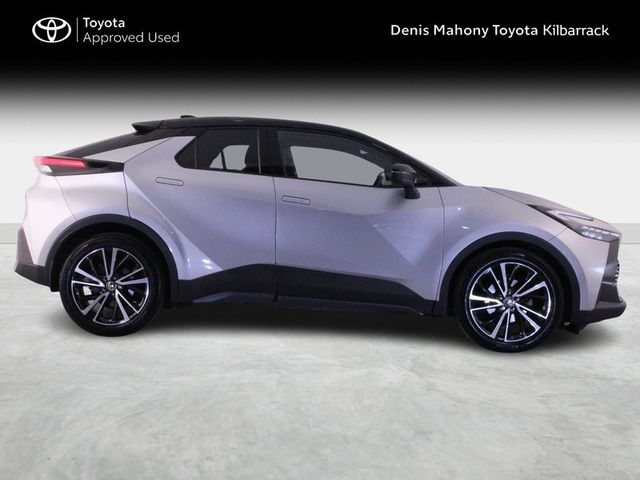 Image for 2024 Toyota C-HR HYBRID SOL