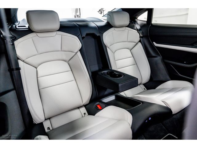 Image for 2023 Porsche Taycan *Nice Colour Combo* 79.2 kWh 400HP