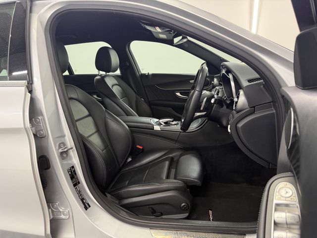 Image for 2016 Mercedes-Benz C Class **C300 AMG MODEL **MULTI FUNCTION STEERING WHEEL **MULTI FUNCTION CENTRE CONSOLE **HEATED SEATS **ADAPTIVE CRUISE CONTROL **ELECTRIC SEATS **FRONT / RAER PARKING SENSORS **REVERSING CAMERA **MULTI DRI