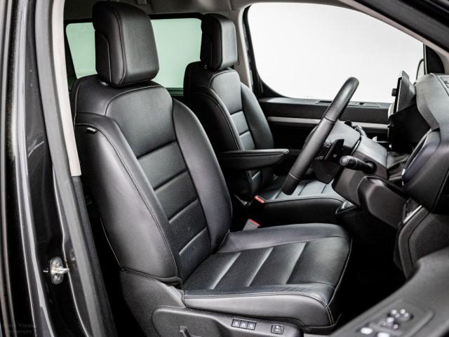 Image for 2025 Citroen SpaceTourer ë-MAX XL 75kWh 135HP - 8 Seats, Extended Load Length