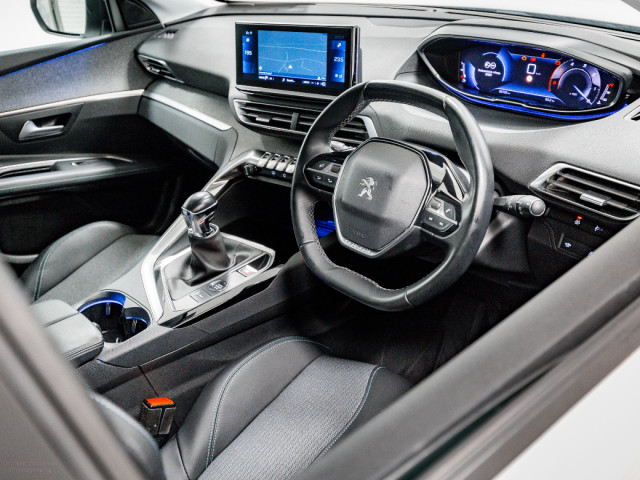 Image for 2021 Peugeot 3008 Allure 1.5 Diesel 130HP