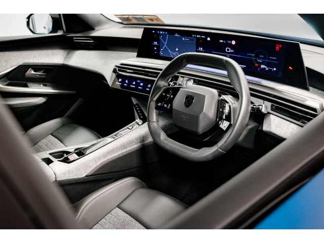 Image for 2025 Peugeot 3008 Allure Hybrid Auto 145HP