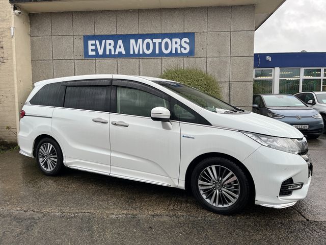 Image for 2020 Honda Odyssey ABSOLUTE 7 SEATER HYBRID AUTOMATIC 2.0 PETROL //HEATED SEATS//ELECTRIC SLIDING REAR DOORS//360 PARKING CAMERAS// 