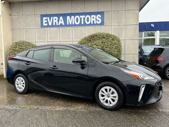 Image for 2021 Toyota Prius S AUTOMATIC HYBRID 1.8 PETROL //REVERSE CAMERA//KEYLESS ENTRY//ADAPTIVE CRUISE CONTROL//