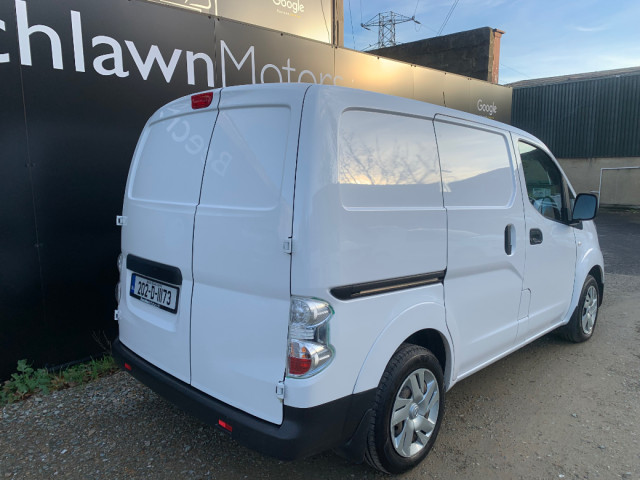 Image for 2020 Nissan eNV200 SV ES 40KW VAN*FULLY ELECTRIC VAN* AUTOMATIC // CVRT 08/26 // LOW MILEAGE // FULL SERVICE RECORD // VERY CLEAN VAN //