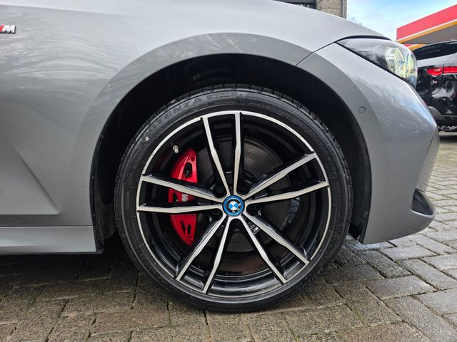 Image for 2023 BMW 3 Series 330E XDRIVE M SPORT PRO TOURING. FINANCE ARRANGED. HUGE SPEC. SIMI. AA APPROVED.